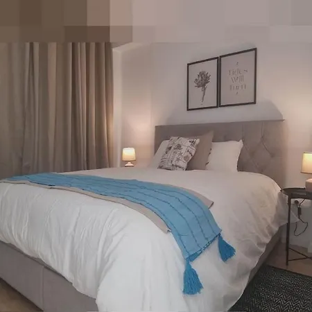 Apartman Stylish, Luxurious 2-bedroom Apt Paralímni